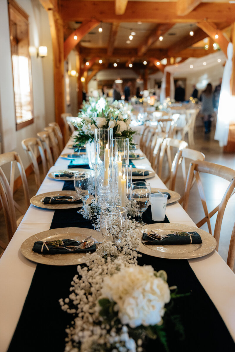 BENEATHTHESPRUCE-SOUTH-DAKOTA-WEDDING-PHOTOGRAPHER-AND-VIDEOGRAPHER-7307