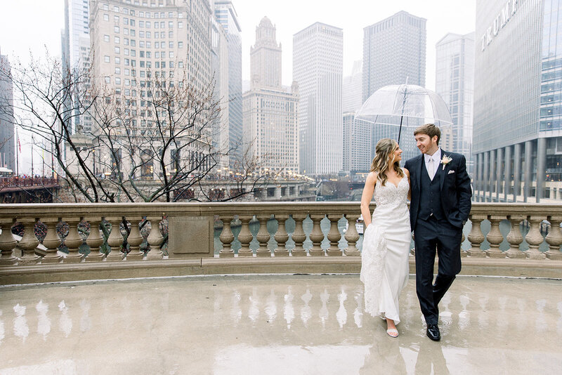 rainy chicago wedding portrait