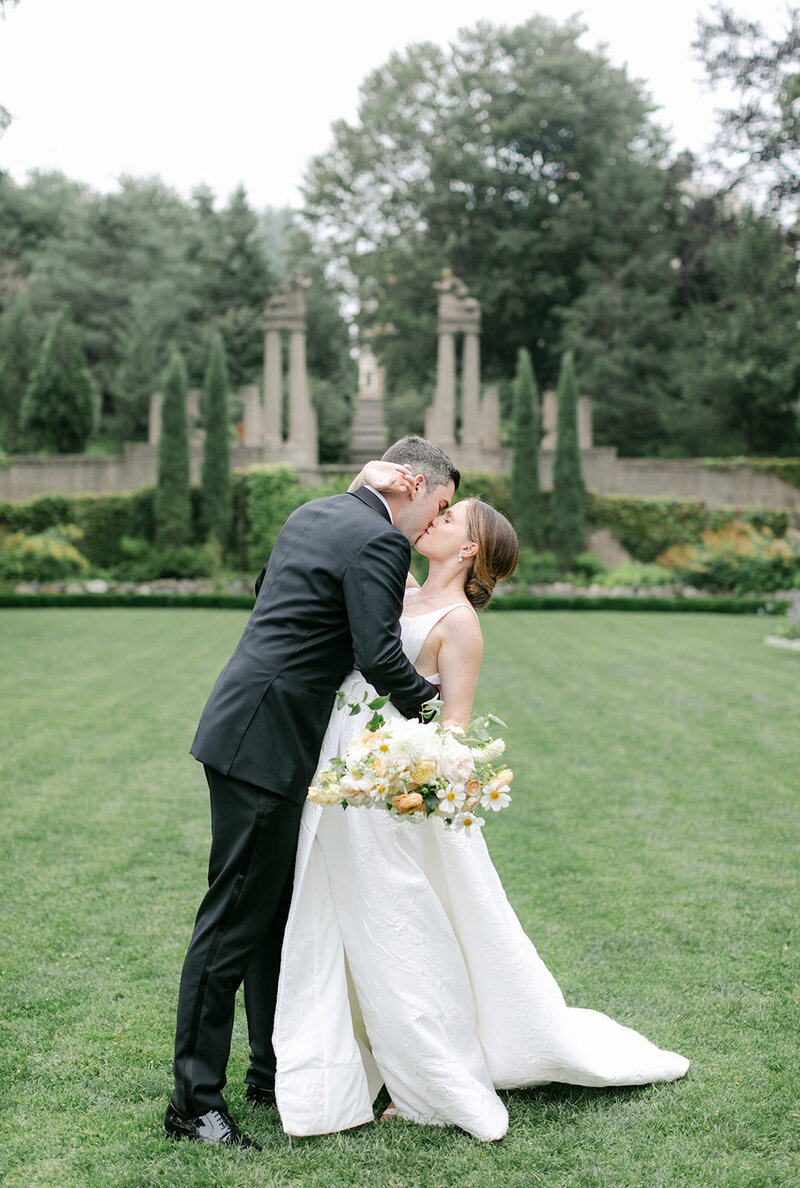summer-wedding-crane-estate-ma