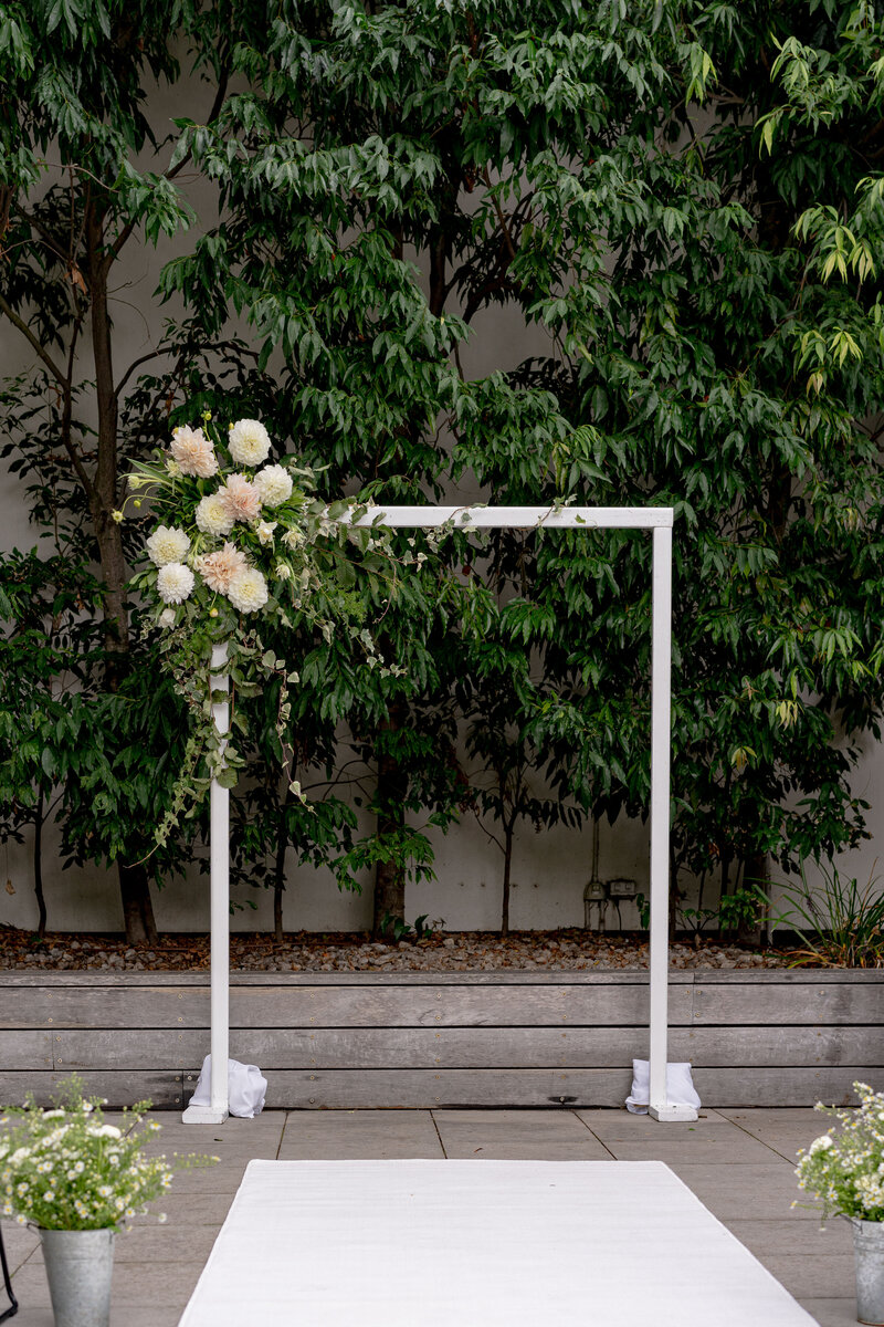 Arbour arrangement at Leonda By The Yarra