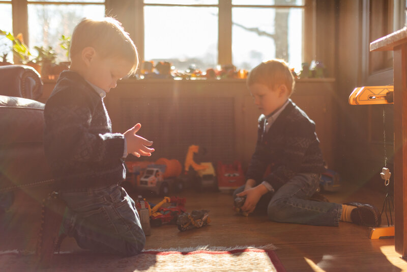 brothers-playing-sunroom