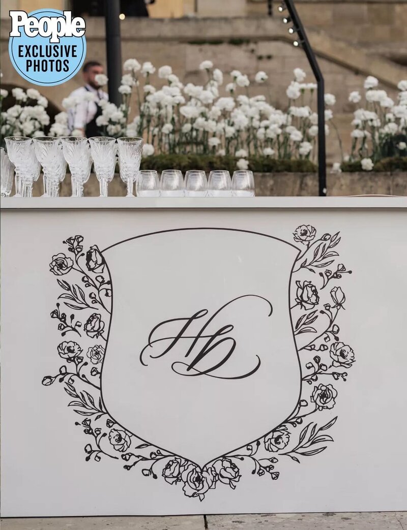 Custom crest for Hannah Godwin and Dylan Barbour