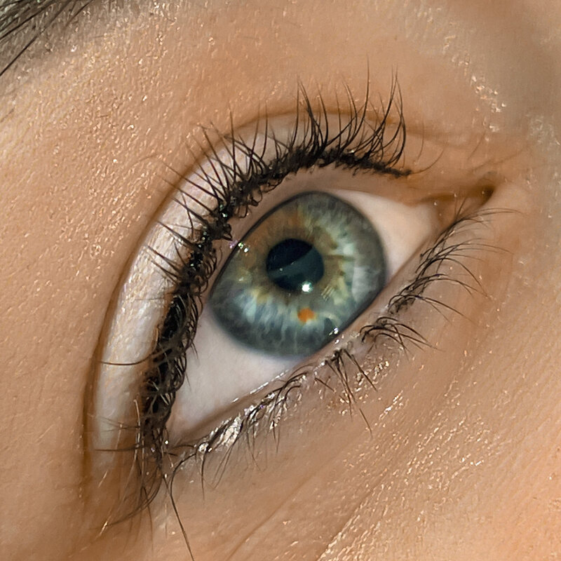 PMU eyeliner