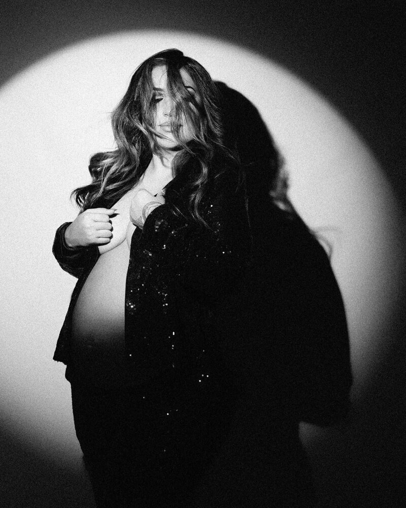 editorial maternity photoshoot in austin