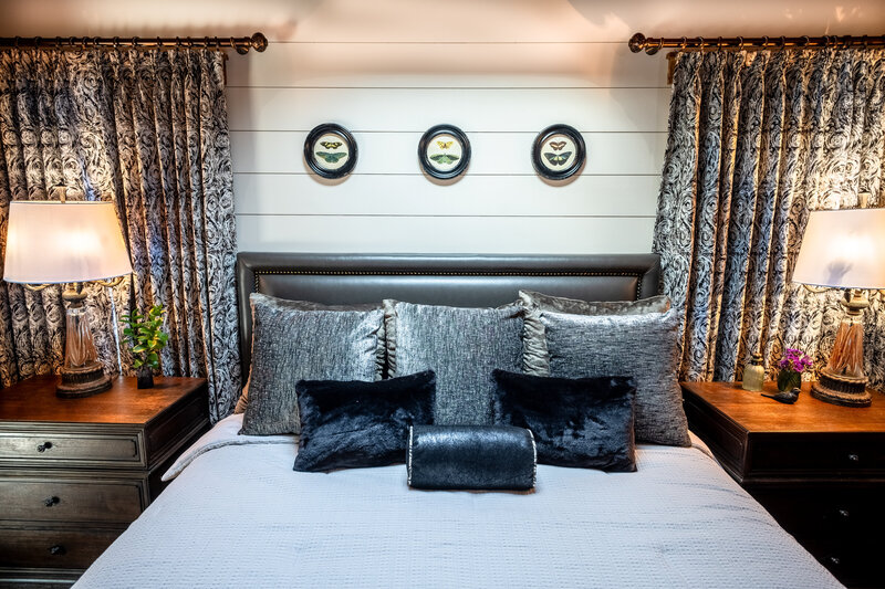BLACKROCK KING SUITE 1