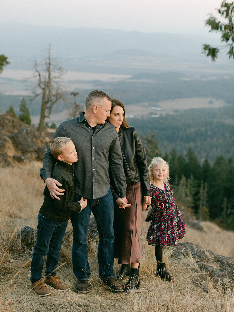 Eugene, Oregon Family Photographer