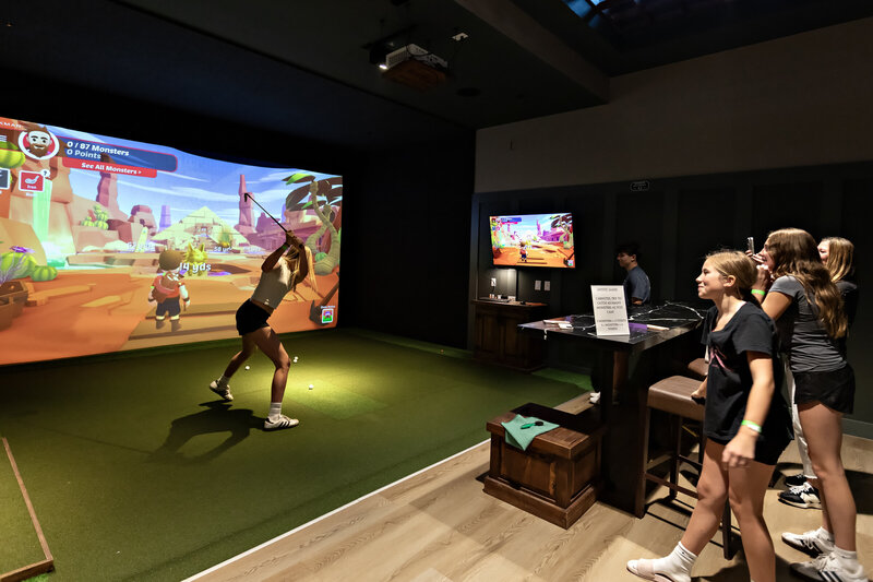 TeeBox Indoor Golf Club offers golf lessons for all levels