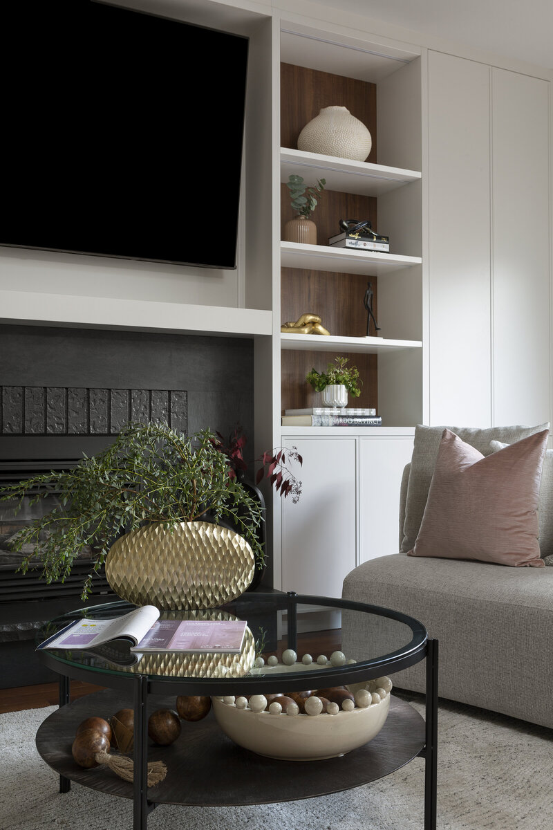 Neutral and sleek aesthetic living room interior design by Studio 180 Design 