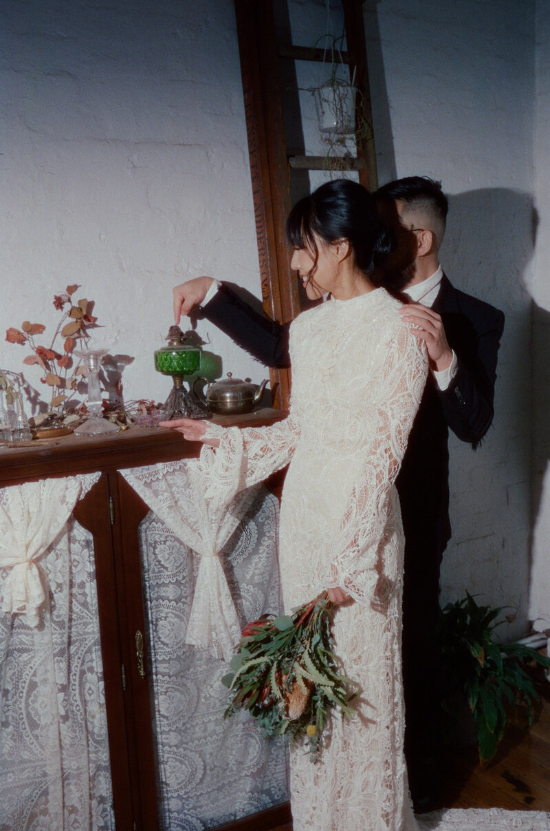 film-wedding-photos-35mm-Briars-Atlas-4082
