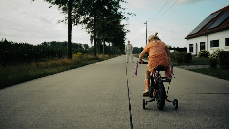 Still van familievideo gezin