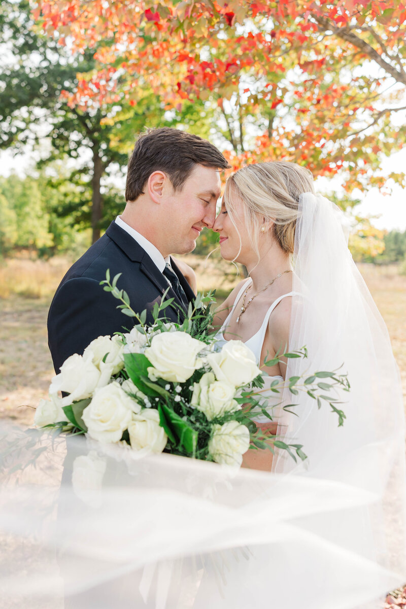Leah Rohde Photography Traverse City Wedding Photographer Northern Michigan Engagement Weddings Lifestyle Photographer Photography Educator Photography Education50