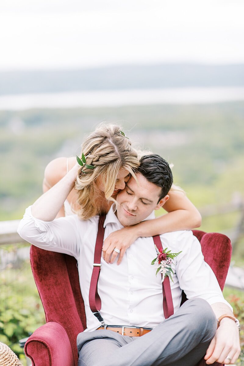 lambs-hill-micro-wedding-elopement-beacon-hudson-valley-35