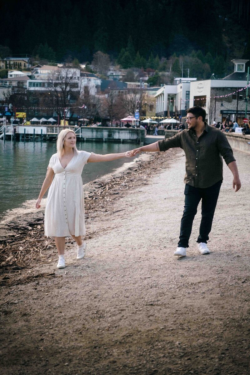nz-queenstown-engagement-shoot-sydney-sakura-studio-2