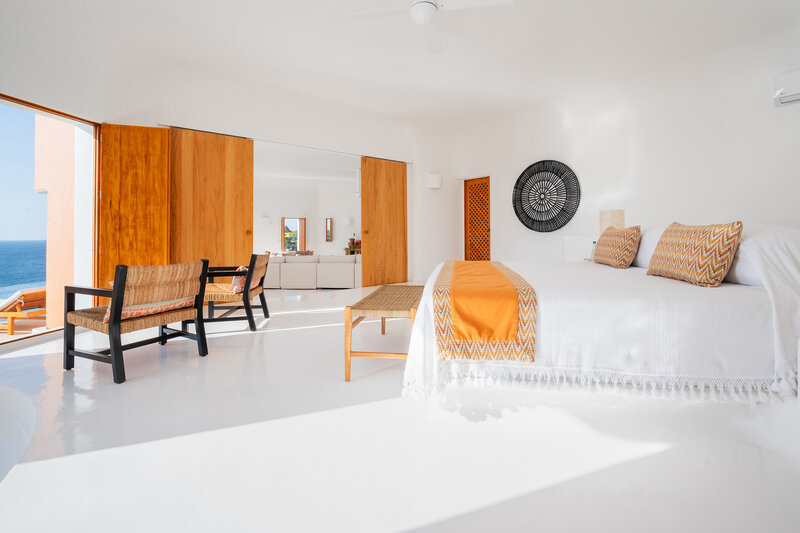 04-1-3-Sol-de-Occidente-Luxury-Villa-Careyes-Mexico-Master-Suite-Ocean-View-6129