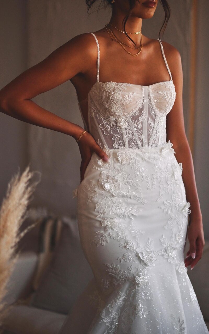 Nunziata Bridal Boutique - Sarnia, Ontario - Martina Liana 1488-1