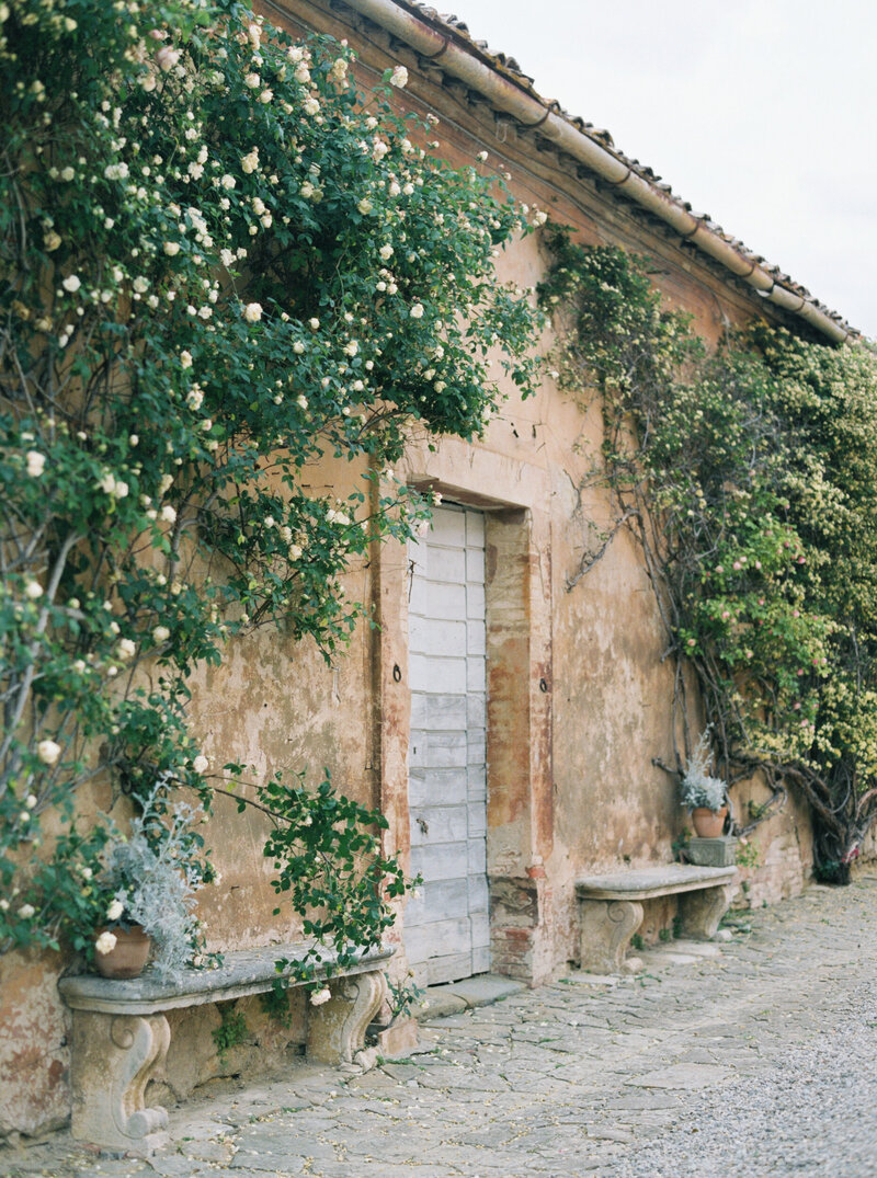 Sheri McMahon - Villa Catignano Tuscany Siena Italy by Fine Art Film Destination Wedding Photographer Sheri McMahon-57