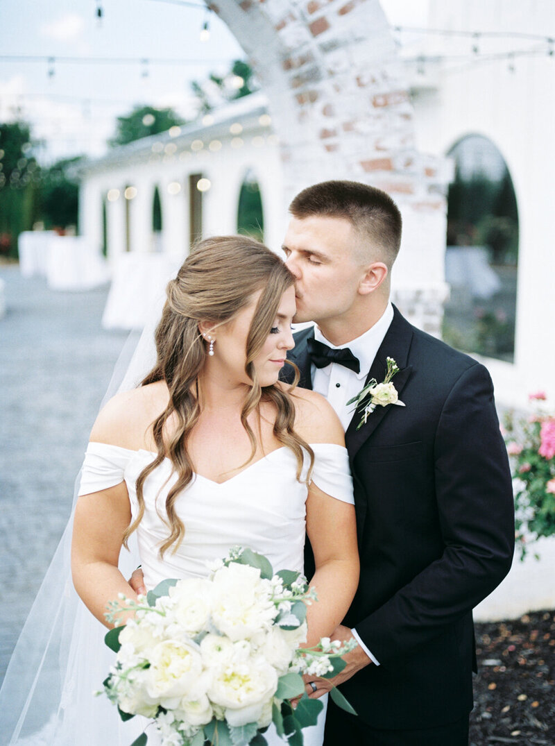 KelseyDawnPhotography-Chattanooga-Tennessee-Wedding-Film-Photographer-Blackberry-Ridge-Wilks-941