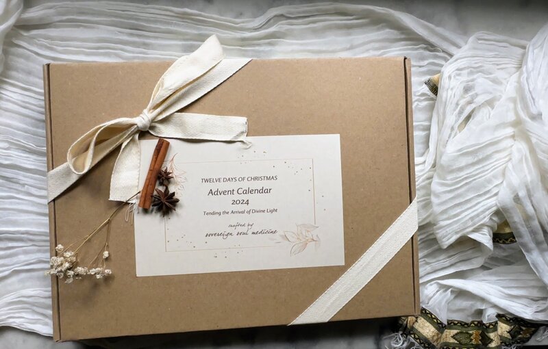 Advent 12 day flatlay 3