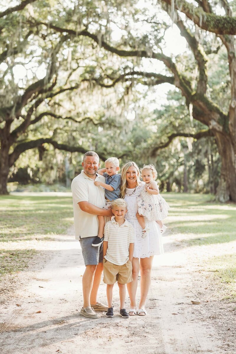 elle michele photography - hilton head photographer - hhi sc - family photographer - sea pines - six oaks - six oaks cemetary - sea pines photographer-40