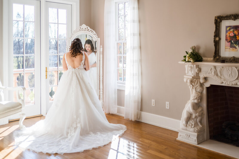 Bridal-Portraits_Harrisburg-Hershey-Lancaster-Wedding-Photographer_Photography-by-Erin-Leigh_0003
