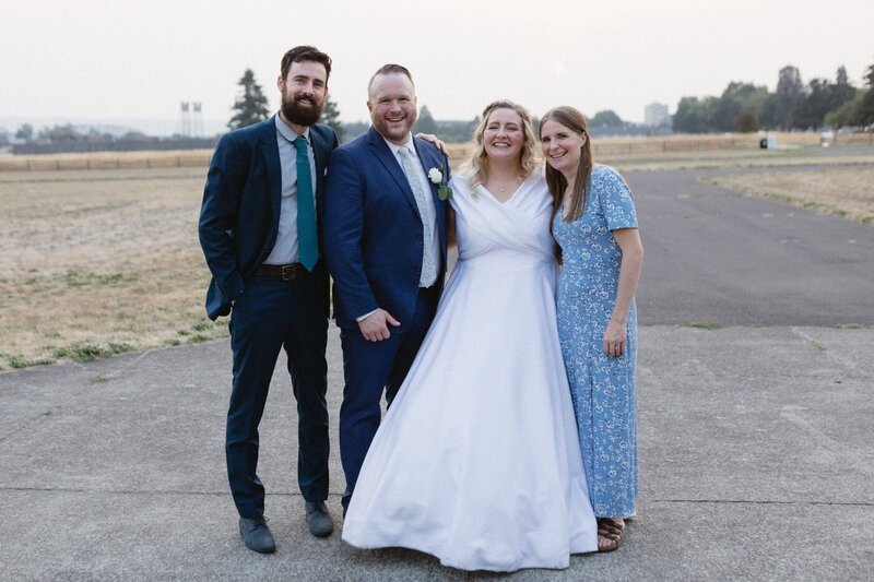 classic-and-documentary-style-wedding-photography-336