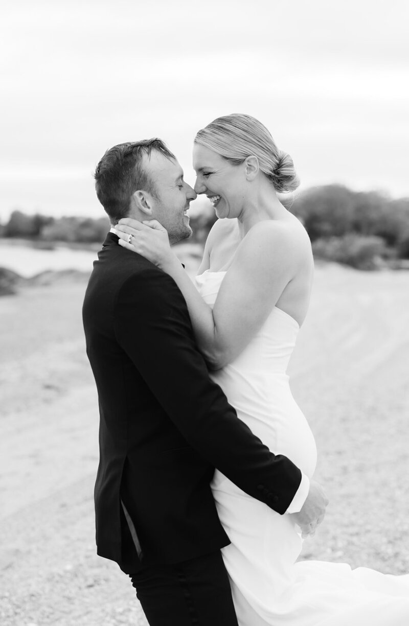 bride-groom-classic-coastal-wedding