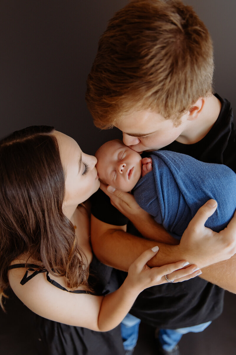 ElijahNewbornPhotographerABQ--34