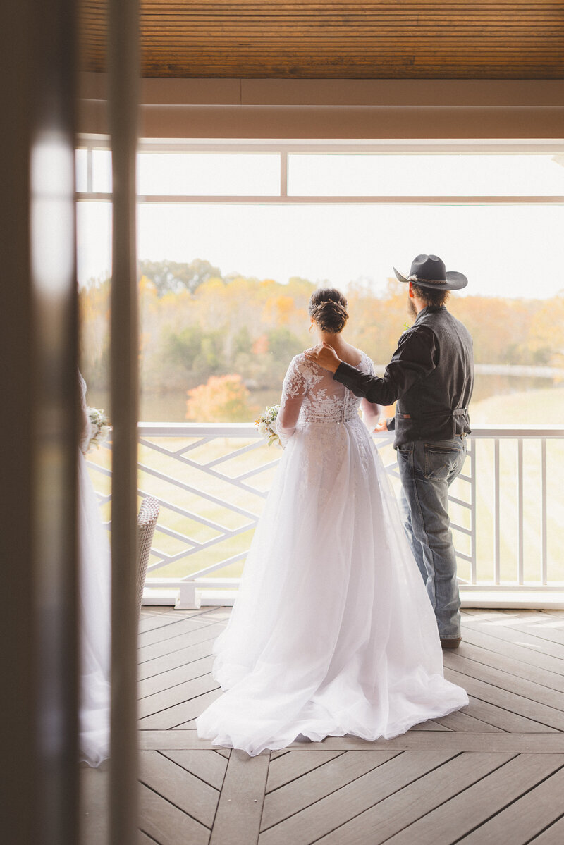 L+D_TheManor_Wedding_LeahReddingPhotography-355