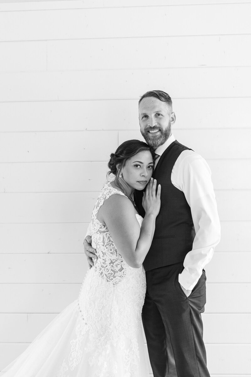 farmin-bettys-wedding-wisconsin-the-paper-elephant-0031