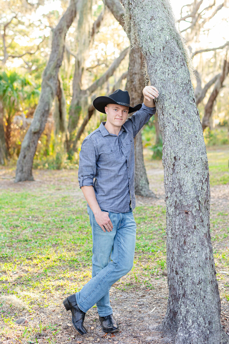 Florida-Senior-Photographer-senior-portraits-Tampa-senior-photographer-florida-Sandi-michelle-photography-senior-guy-home-school--senior1935