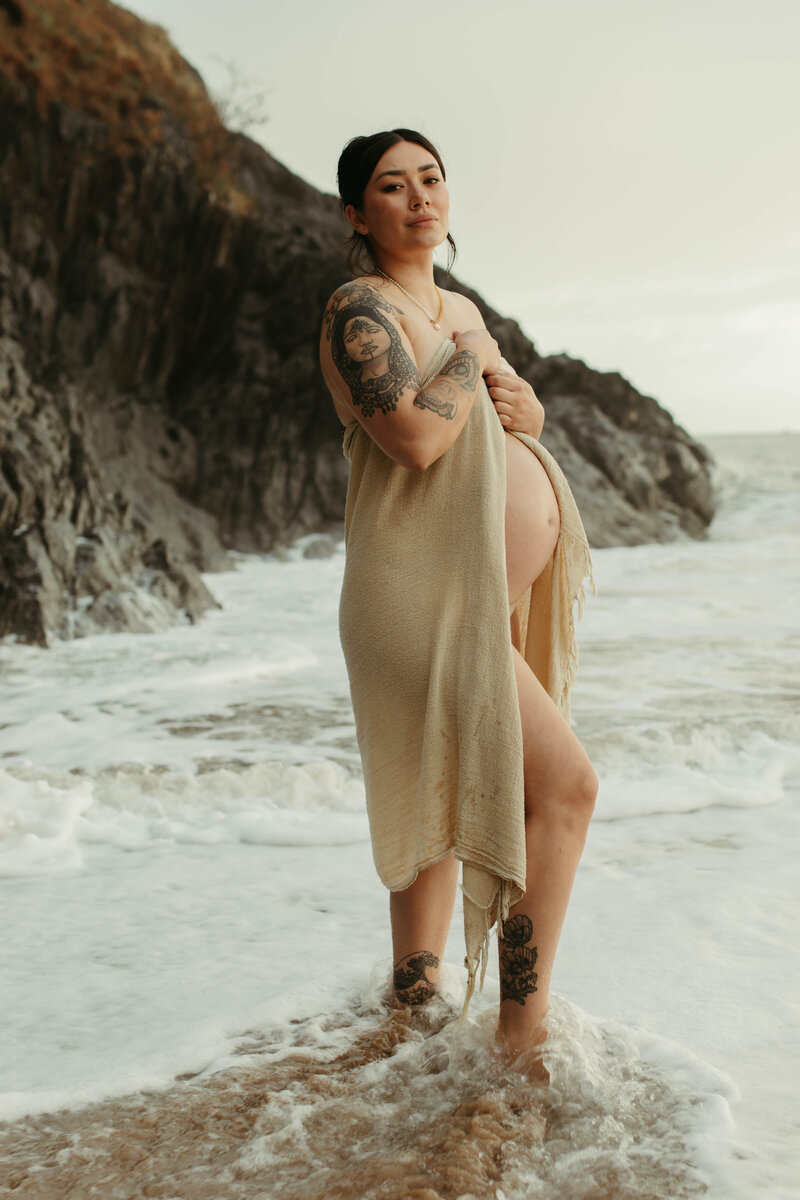 Cairns Maternity Photographer