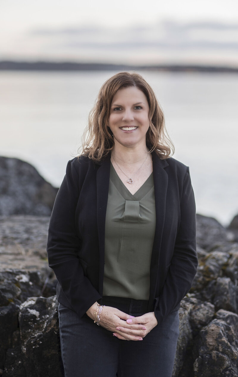 Alison Potter Outside in Washington State