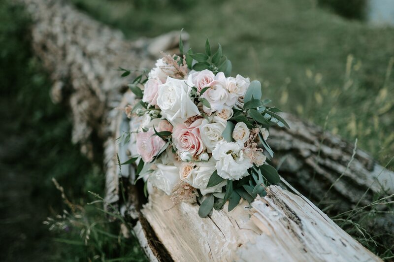 lake-house-wedding-calgary-35
