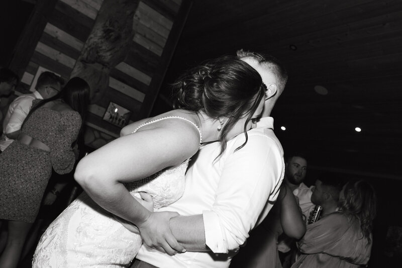 Kyra_Carter_Wedding_AgarsCorner_Saskatoon_KaylaCassidyPhoto-46