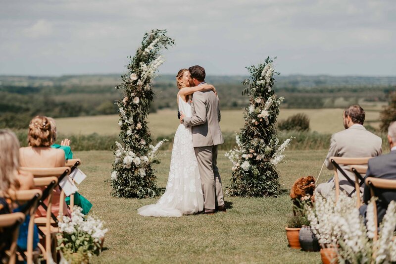Cotswolds outdoor ceremony at primrose hill farm-1
