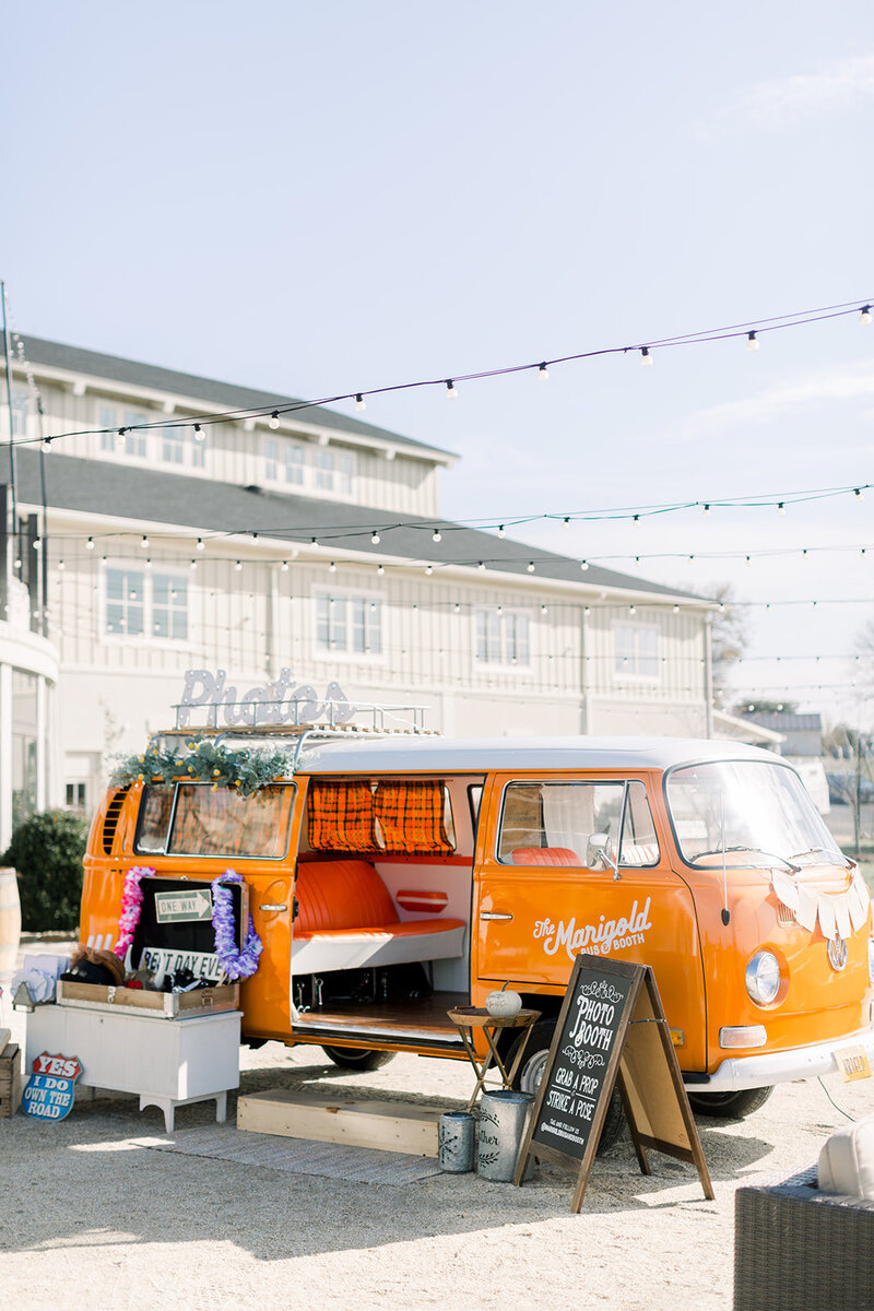 Candice_Adelle_Photography_Charleston_Wedding_Photographer_Wedding_Society_Stone_Tower_Winery_(87_of_186)