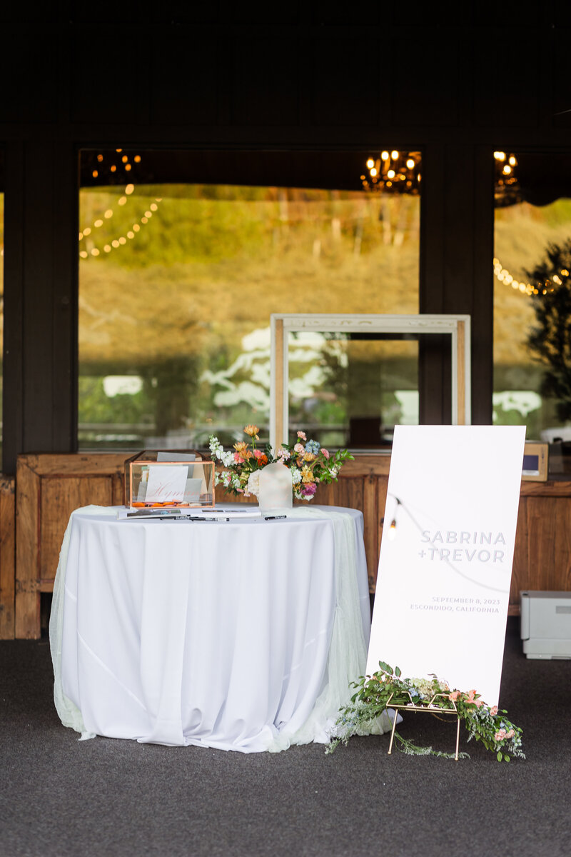 sabrina-trevor-ethereal-gardens-wedding-photos-2248