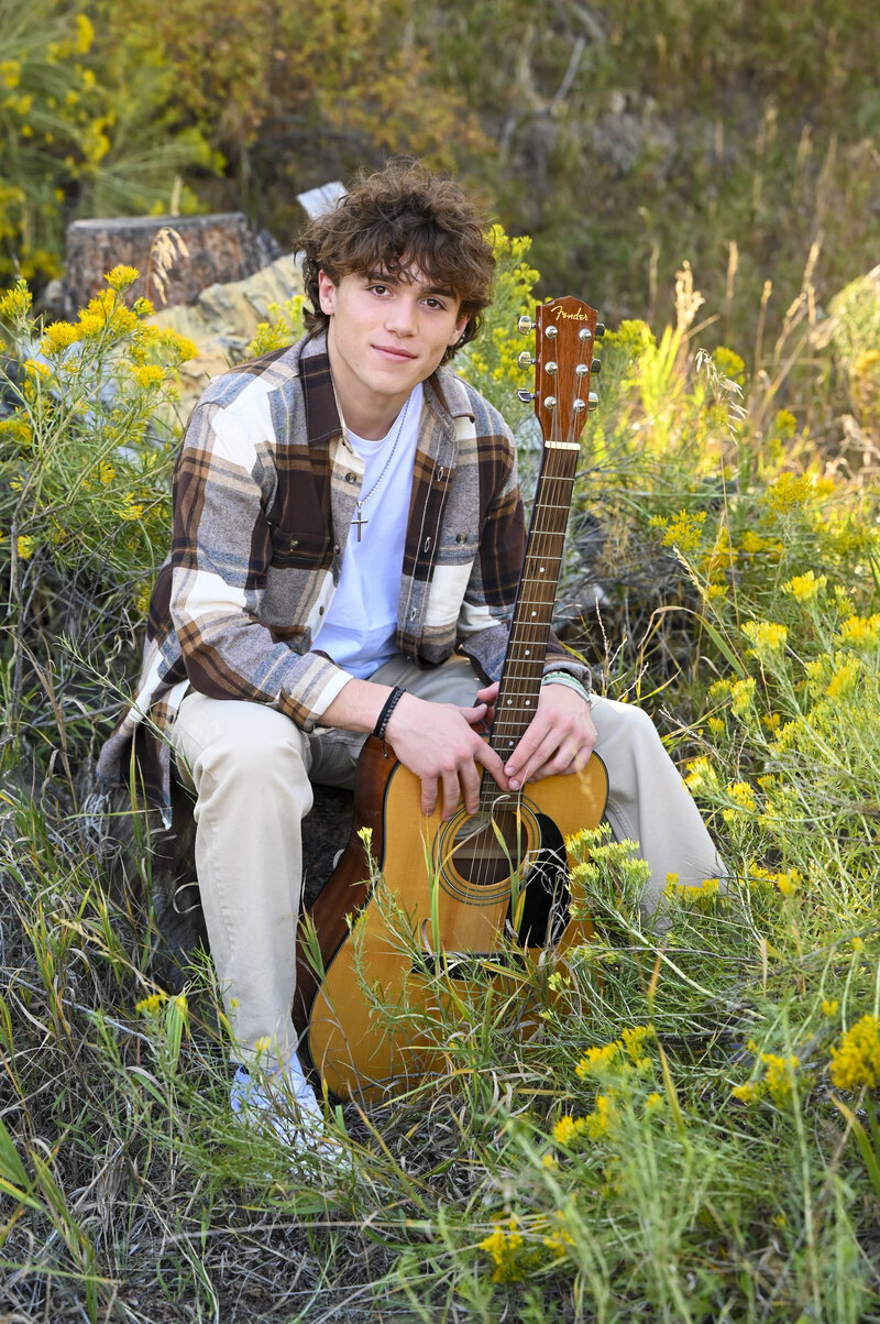 Jill-P-Mott-Photography-Senior_boy_hockey_011