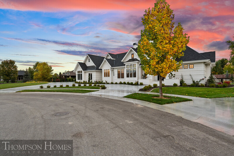 Thompson-Homes-Alabaster-Estate-Boise-Custom-Home-Builder-1