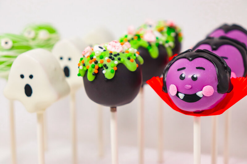 bakery - cakes - cake pops -north dakota -308