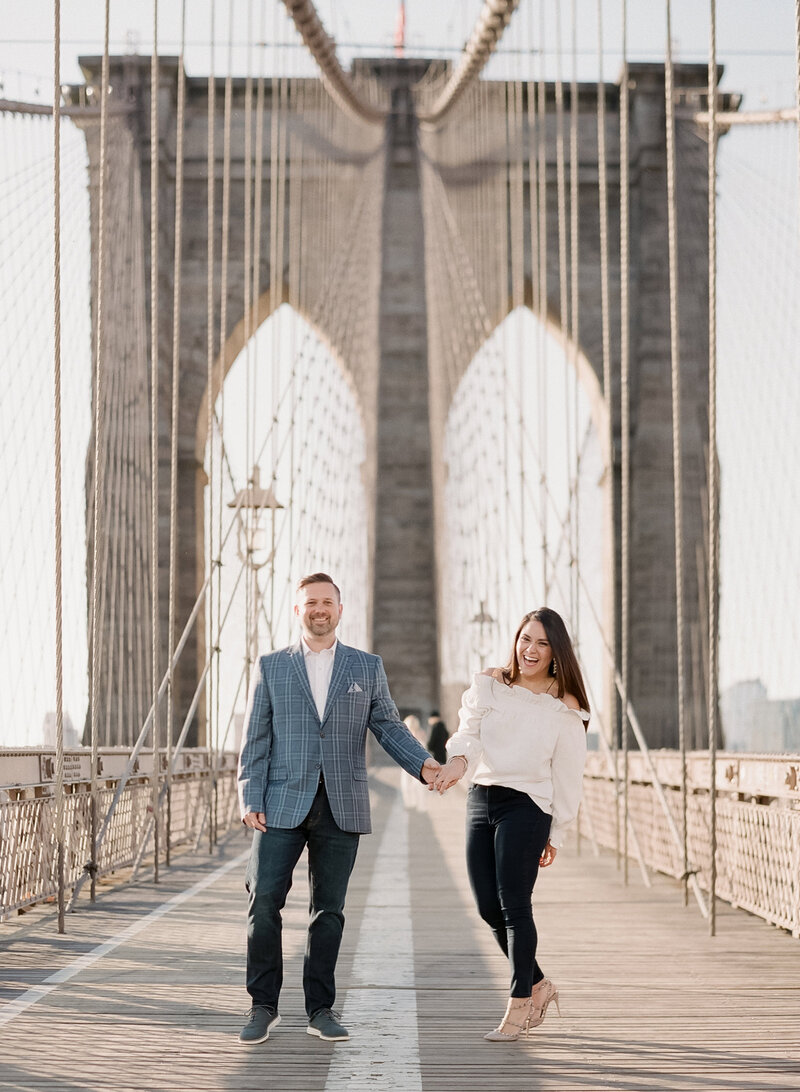 brooklyn-bridge-engagement-new-york-david-abel-007