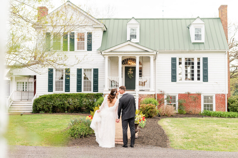 Michael & Laura Photography - Waverly Estate Styled Shoot Sneaks 0013