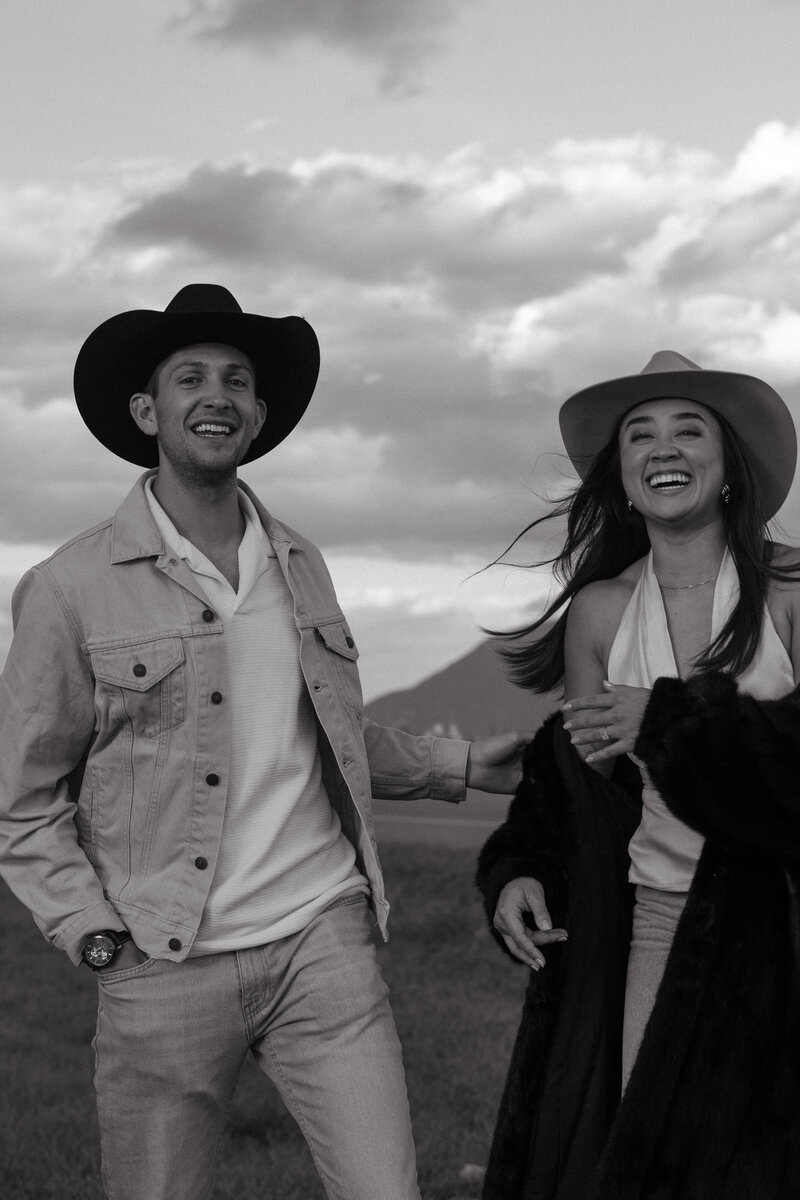 yellowstone_wedding_theme