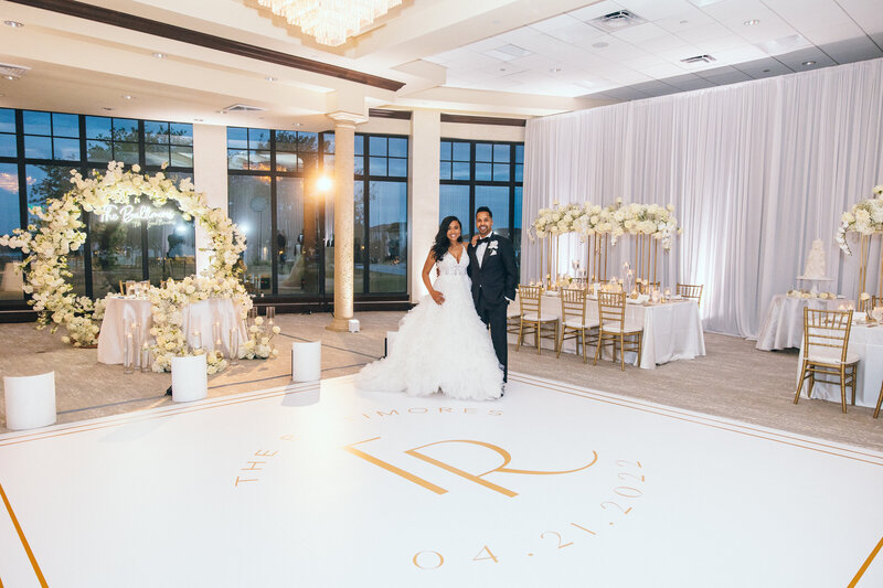 custom-dancefloor-monogram-wedding