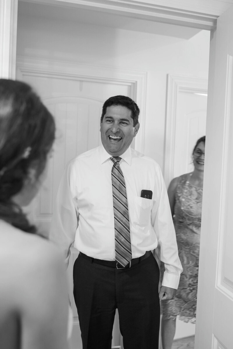 Father of the Bride First Look | Wedding Photography