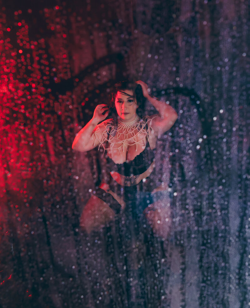 savannah-boudoir-in-the-shower-set-portrait-04