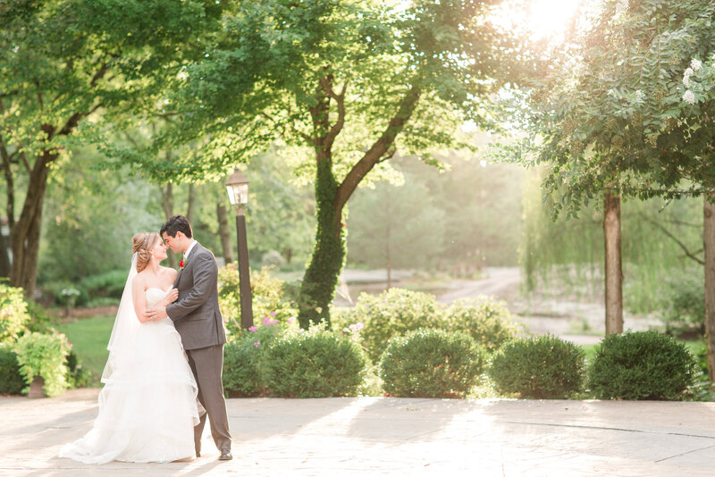 Gino and Jen 5V1A4537b