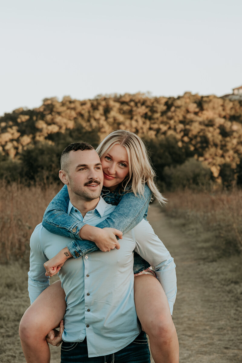 Commons Ford Ranch Couples Session