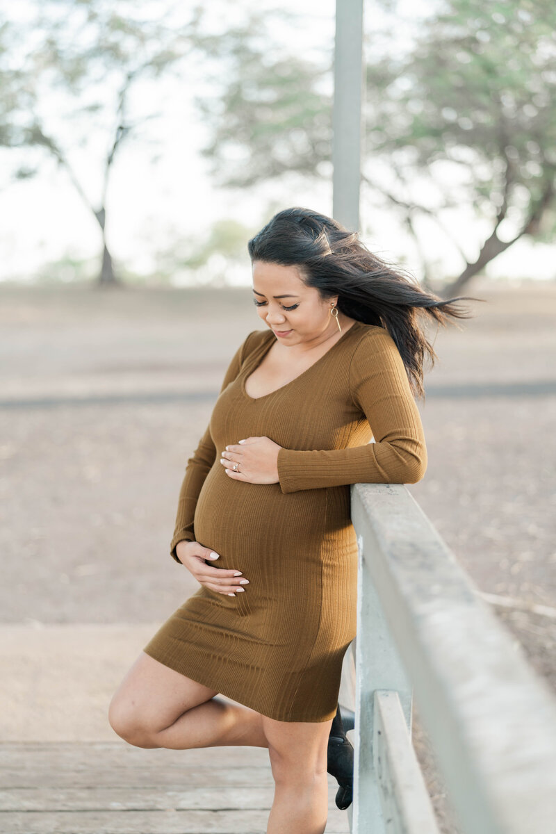 Maternity Photography Sessions on Oahu