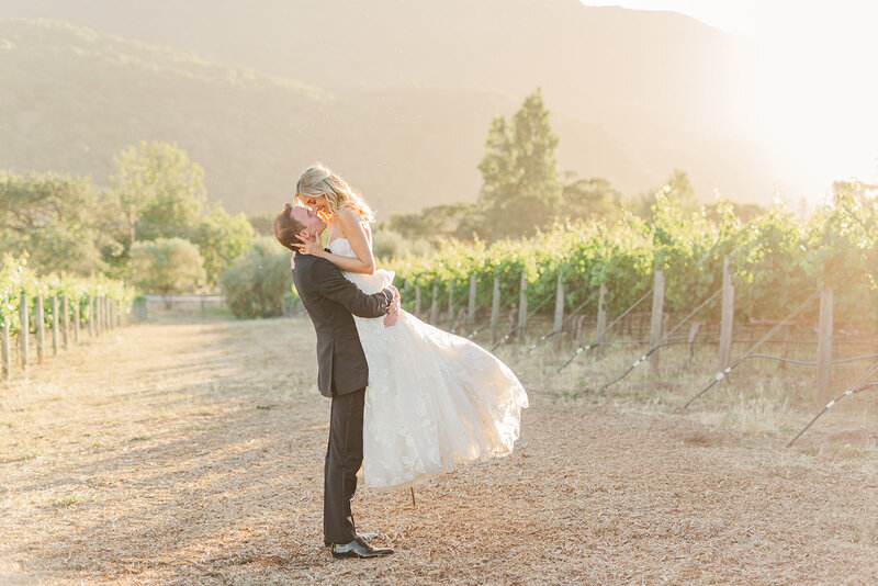 Charleston Wedding Photographer | Laura and Rachel Photography